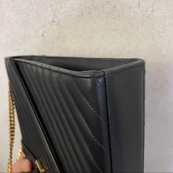 YSL Envelope Large Chevron Shoulder Bag - Picture 8 of 13
